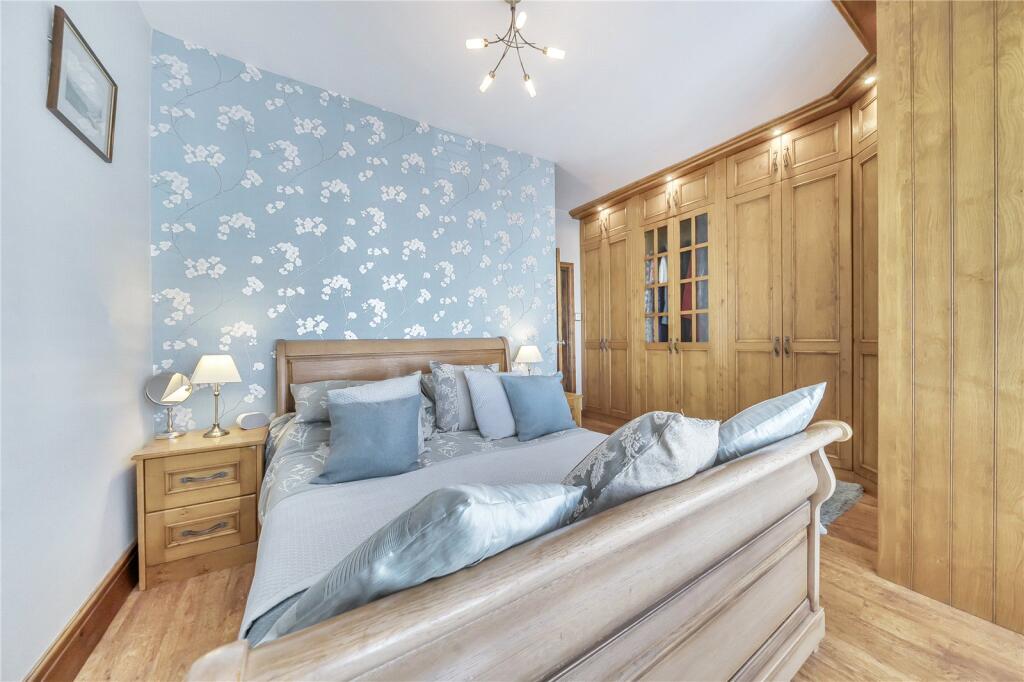 House in Leeds, Newlay, Horsforth - View 6