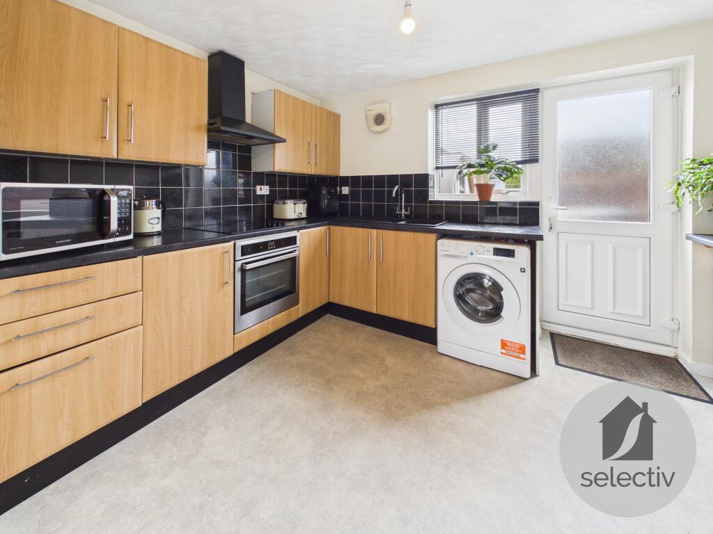 Limes Crescent, Marske By The Sea, North Yorkshire photo 3