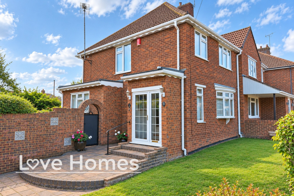 Main image of property: Rossfold Road, Luton, LU3 3HH
