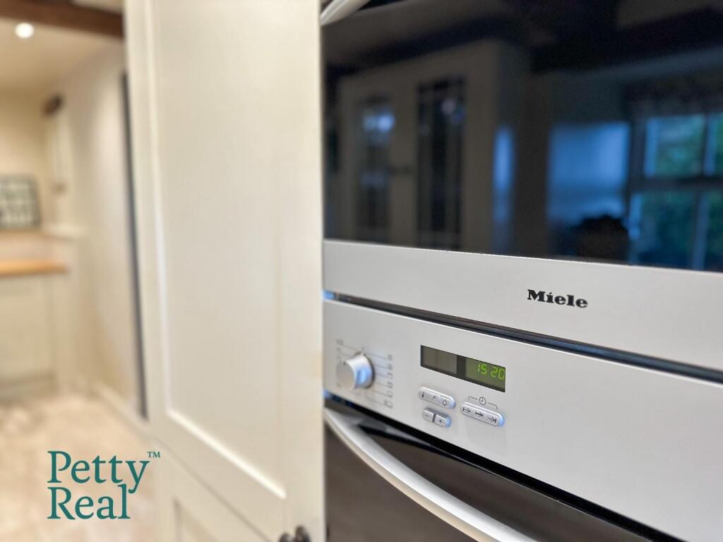 Additional image 16 of Skipton Old Road, Colne