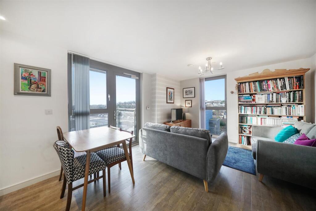 Main image of property: Roma Corte, Lewisham, SE13