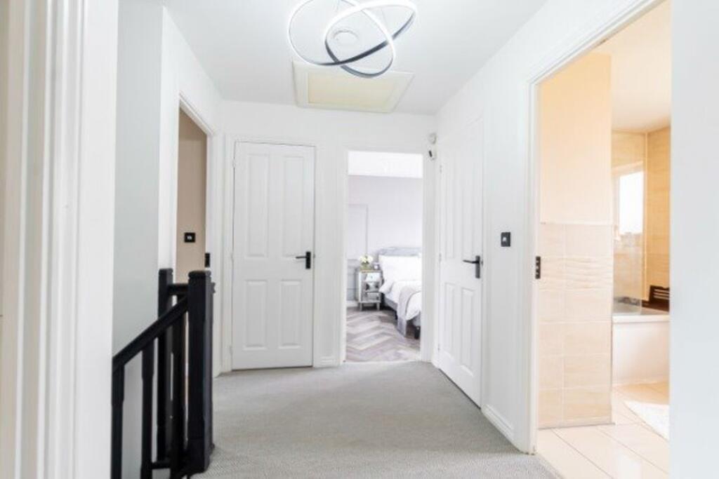 Additional image 21 of Short Let -  Great Barr, Birmingham- P4500