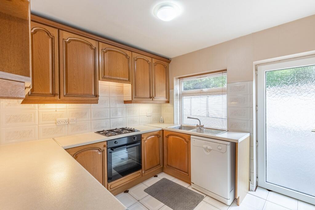 Apartment in Leeds - View 3