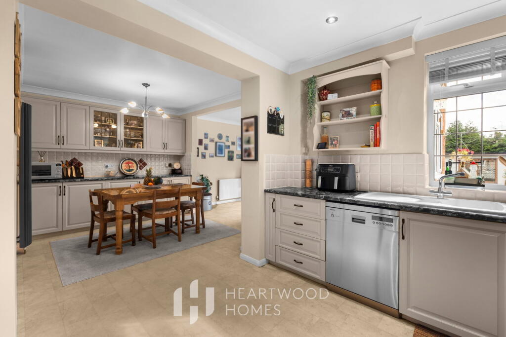 House in St Albans - View 4