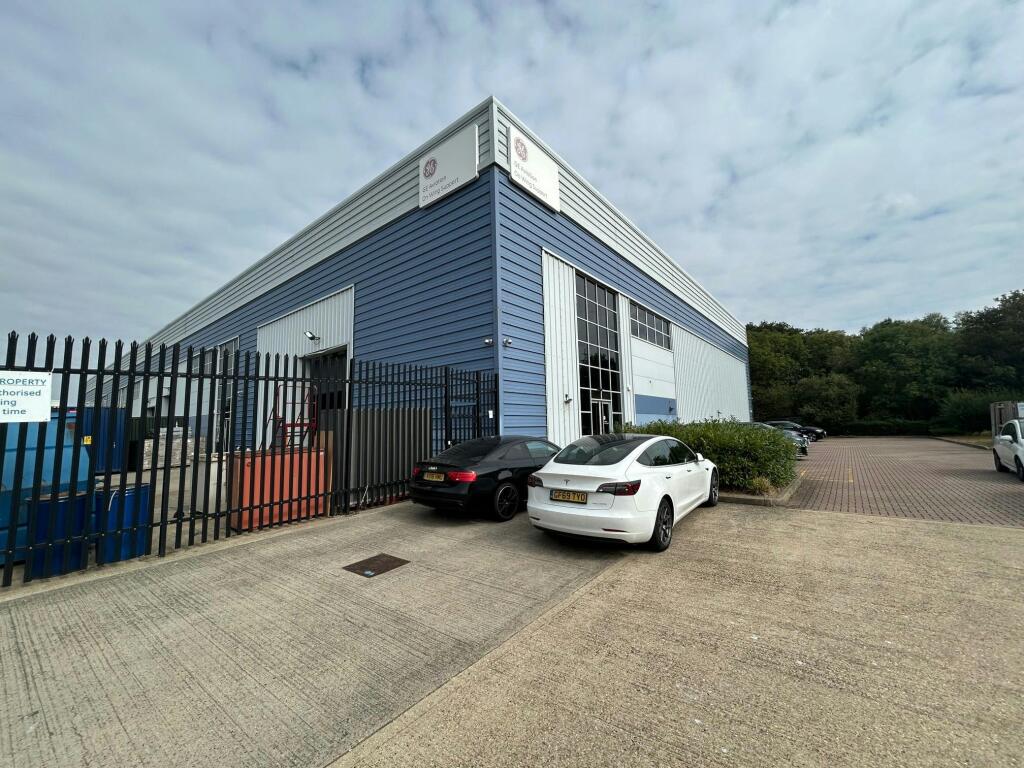 5&6 Heathrow South Cargo Centre, Girling Way