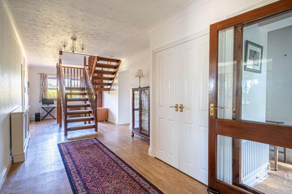 House in Salisbury - View 4