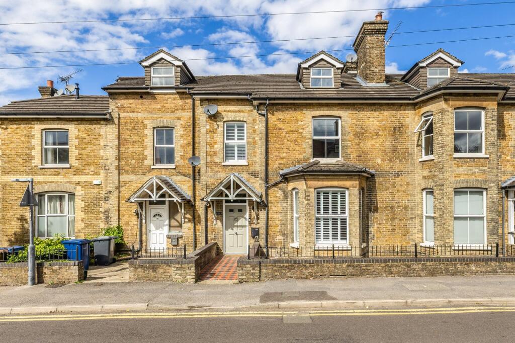 Main image of property: The Fairfield, Farnham, Surrey, GU9