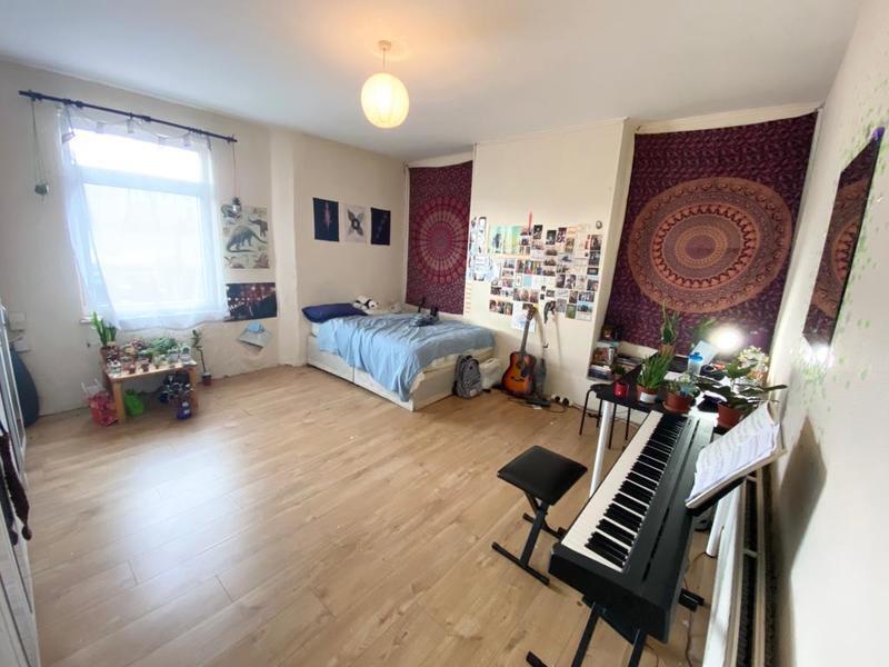 House in Cardiff - View 5