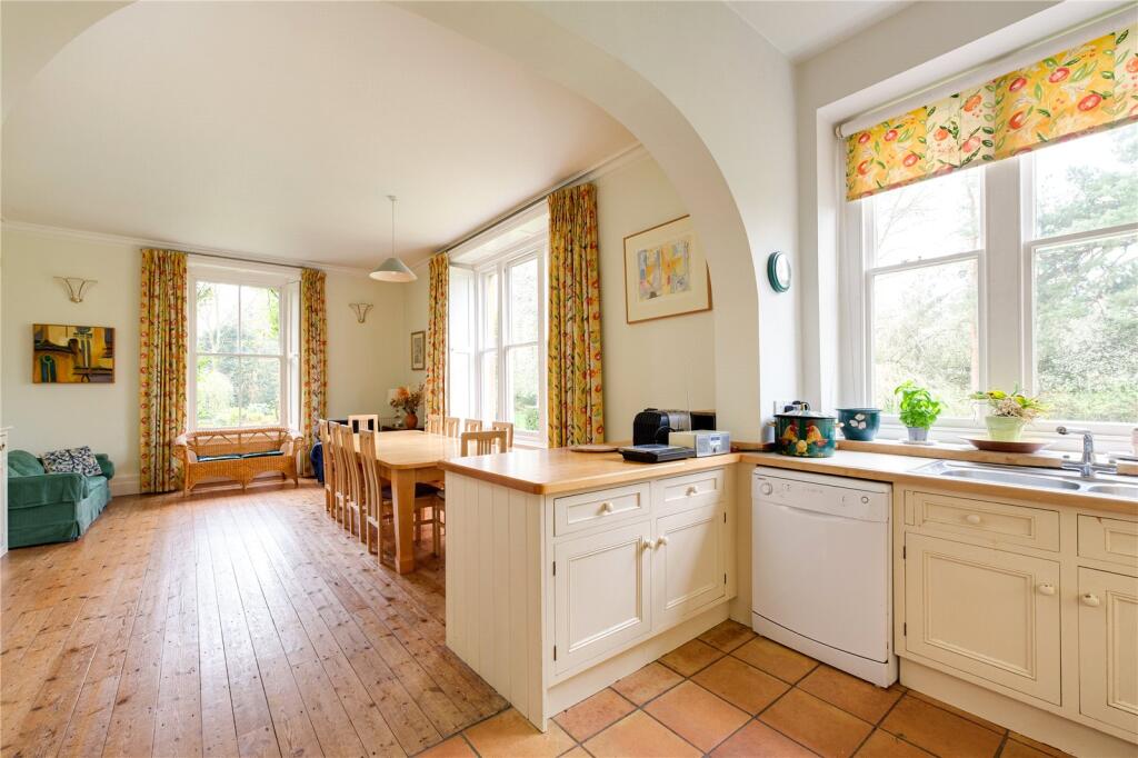 Water Street, Martock, Somerset, TA12 photo 3