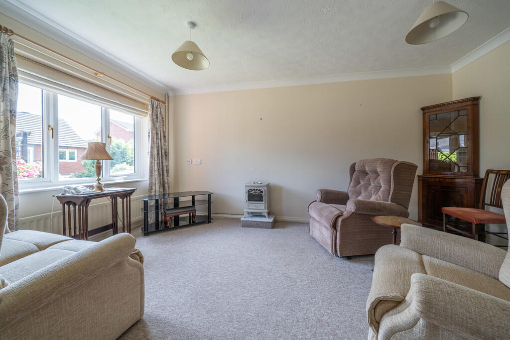 Orchard Court, Tenbury Wells, Worcestershire, WR15 8EZ photo 3