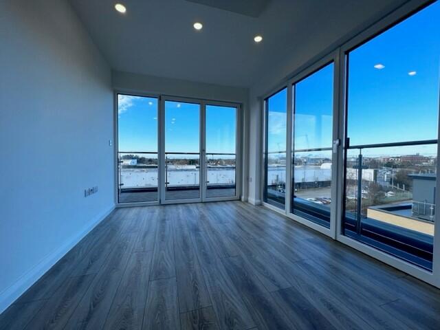 Apartment in Tonbridge - View 3