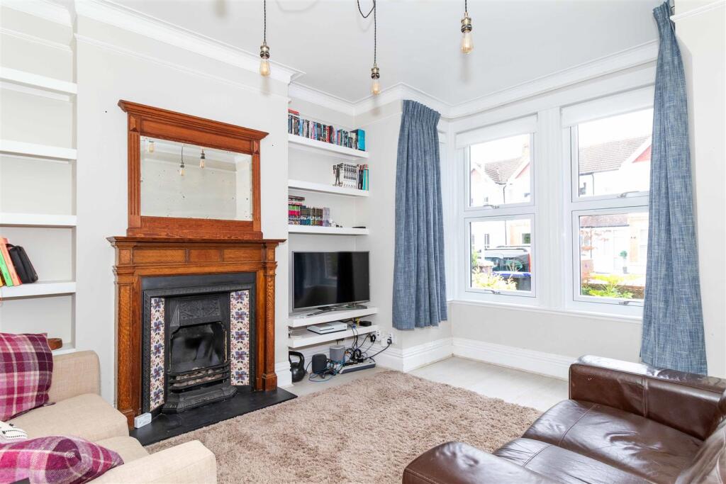 House in Worthing, West Sussex - View 4