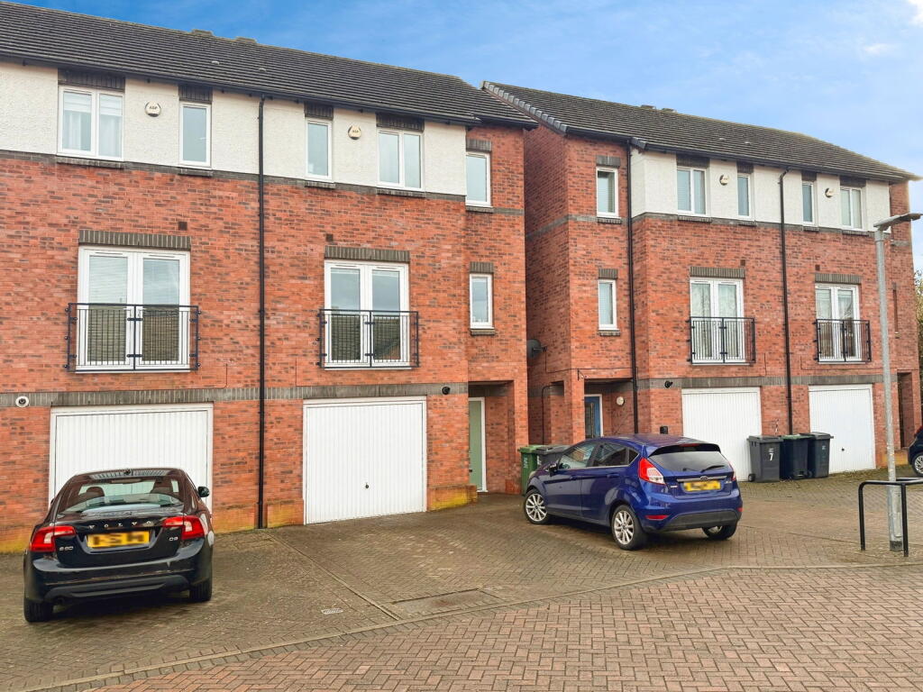 Main image of property: St Josephs Gardens, Carlisle CA1 2UQ