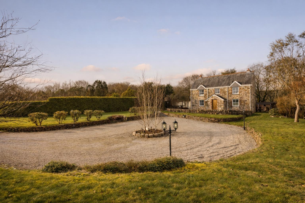 Main image of property: Fowey Cross | Lostwithiel