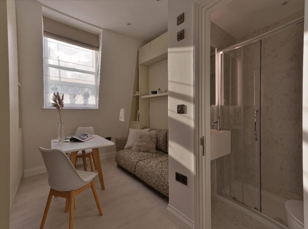 Studio flat for rent