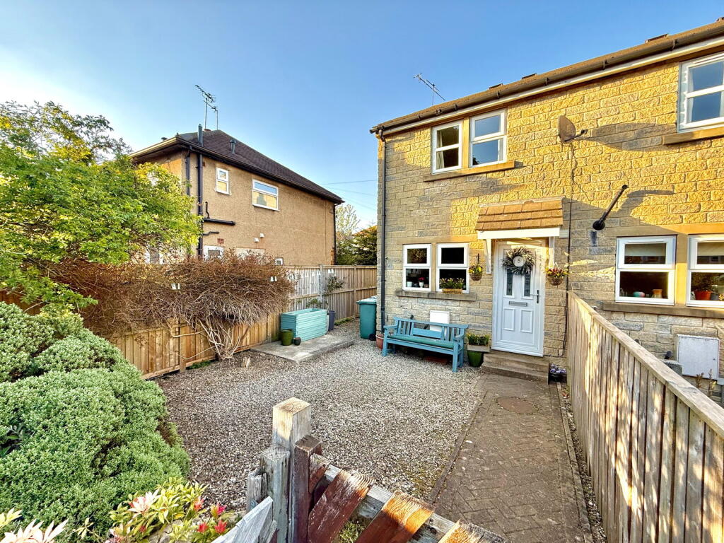 Rombalds Court, Menston, Ilkley, LS29 6PX photo 3