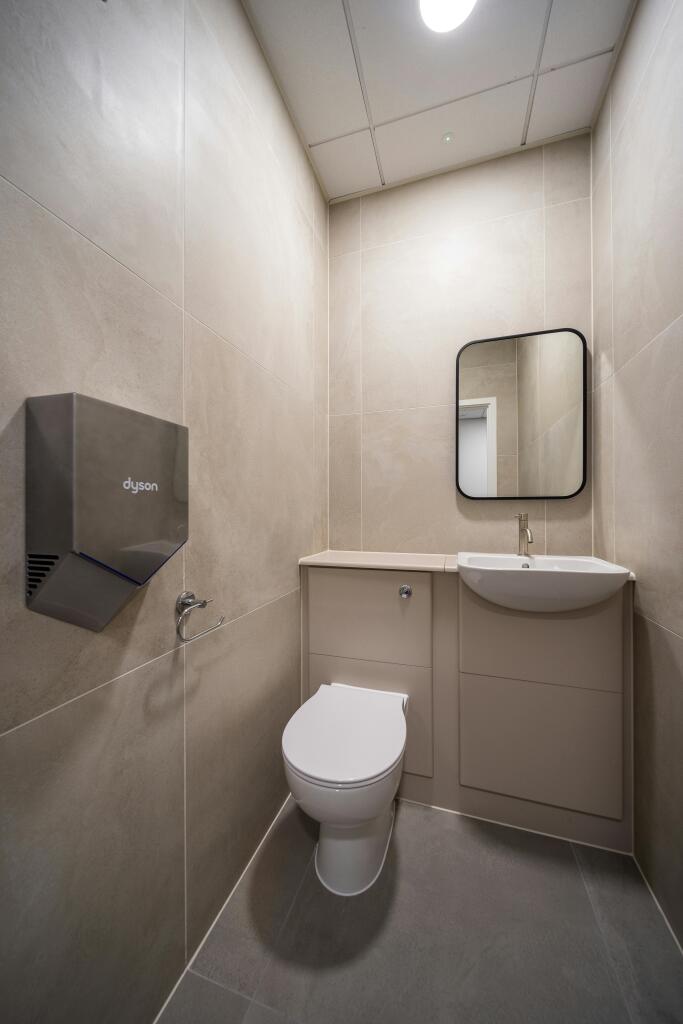 One_Turnberry_House_61.jpg
