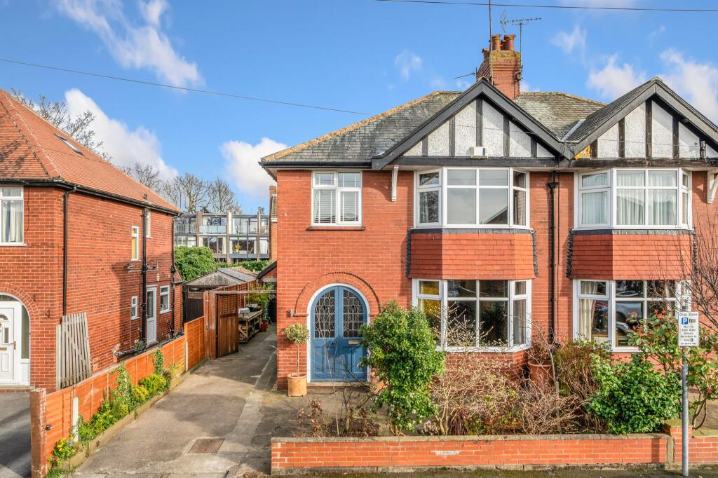 Main image of property: Kingsway Drive, Harrogate, HG1