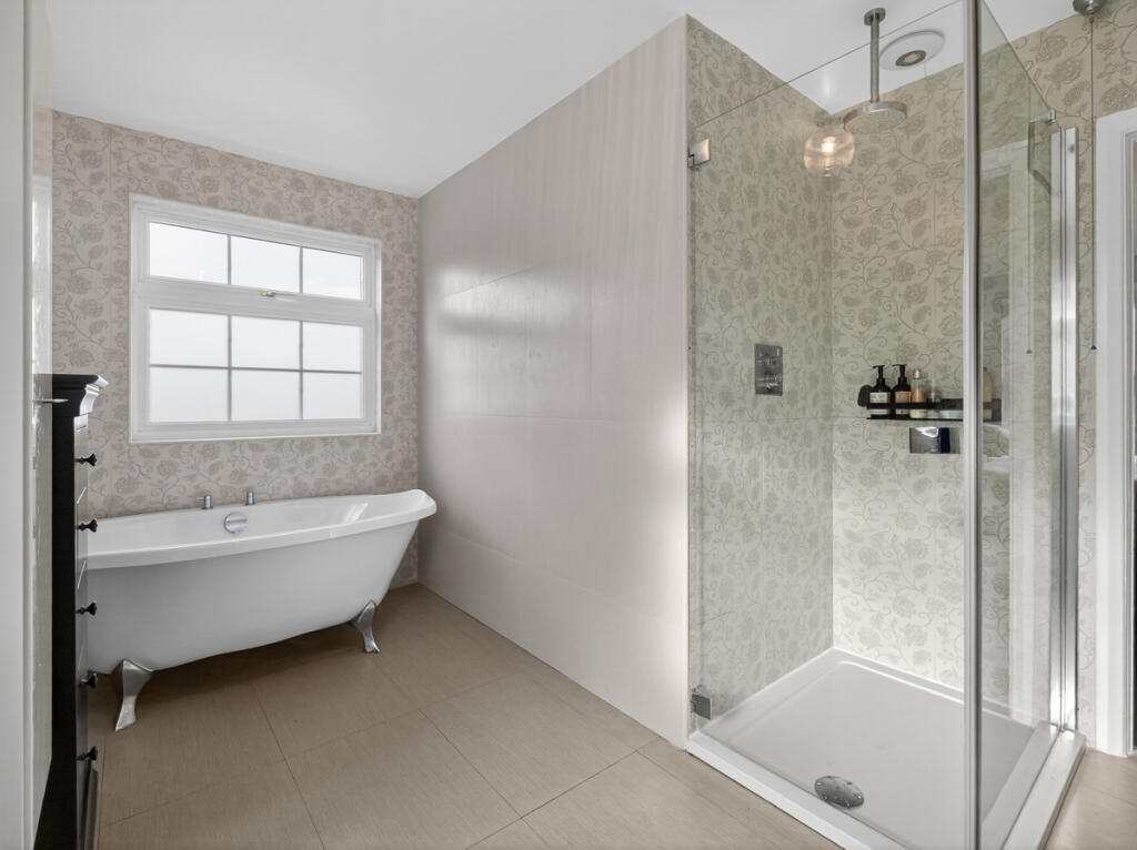 Additional image 13 of Moffats Lane, Brookmans Park, AL9