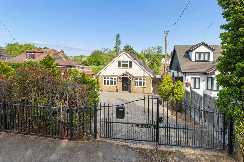 Main image of property: Bournebridge Lane, Stapleford Abbotts, Romford, Essex, RM4