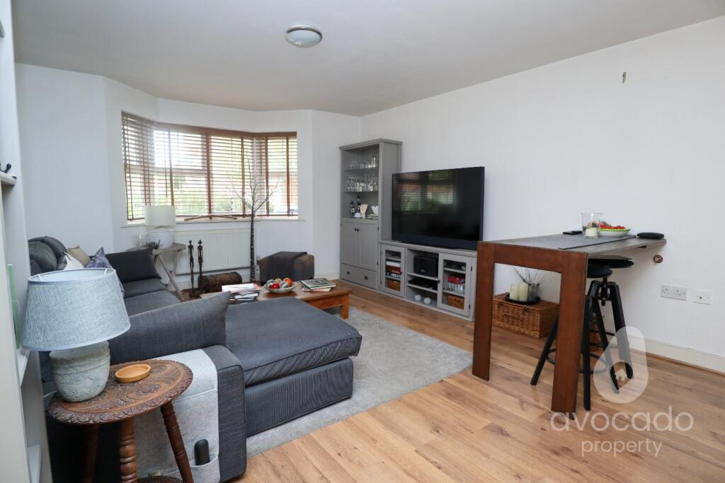 Apartment in Guildford - View 2