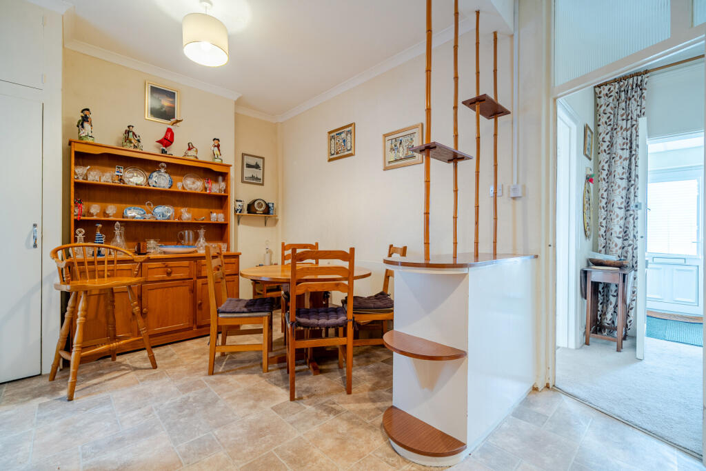 House in Torquay - More