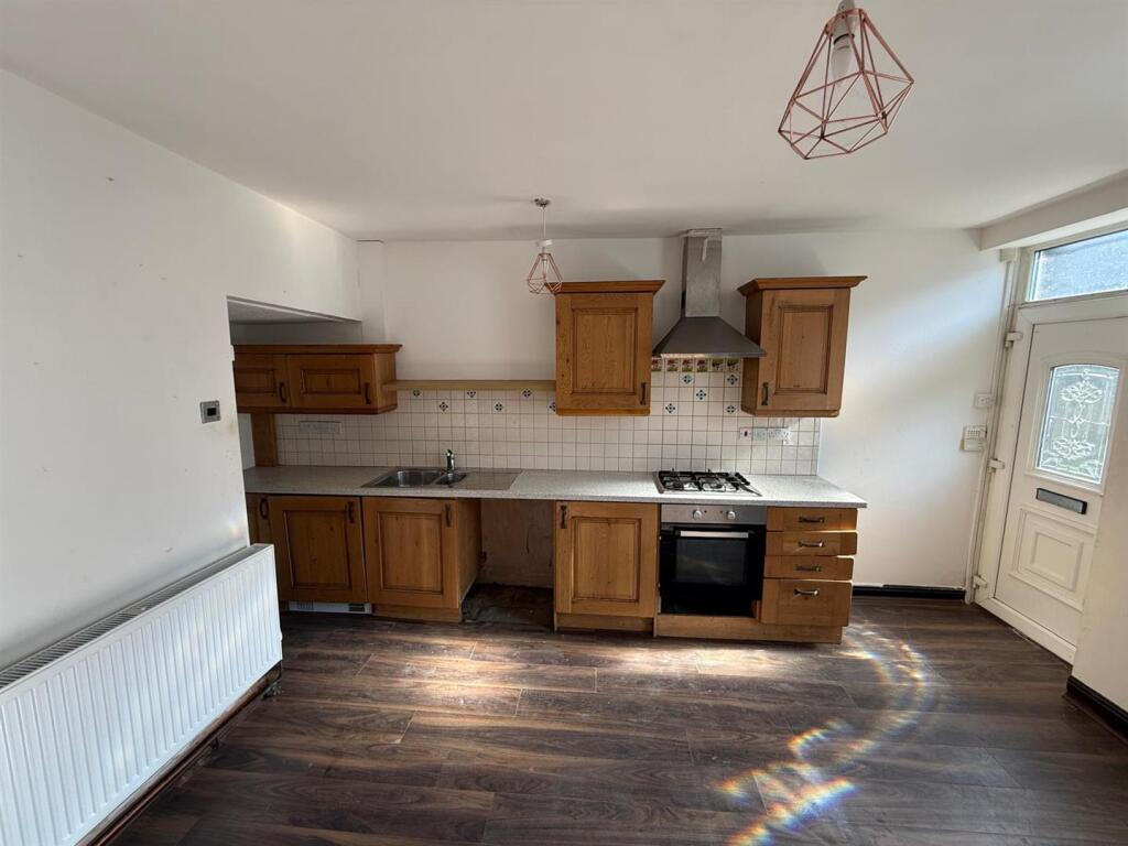 Additional image 4 of Junction Row, Bradford