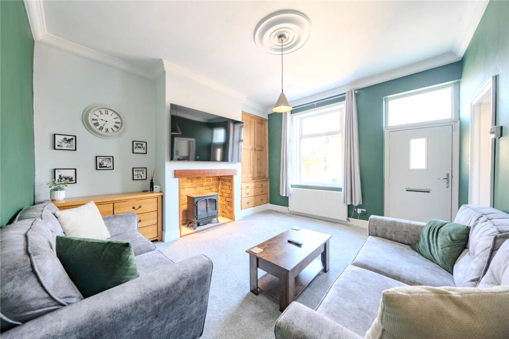 House in Pudsey, Stanningley - View 2
