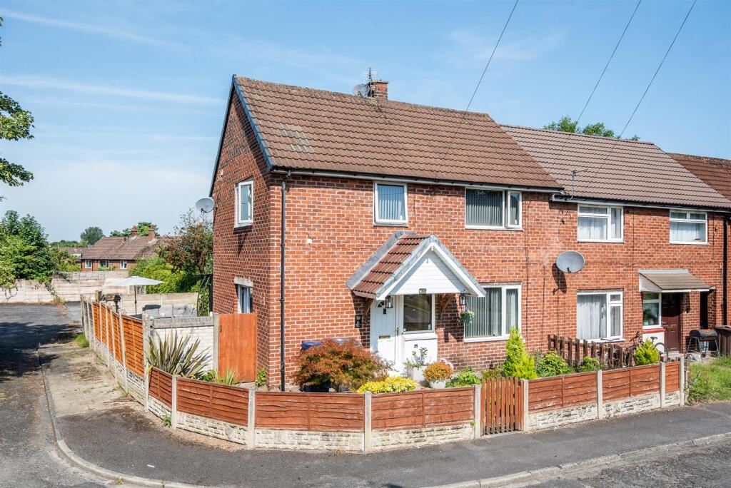 Main image of property: Norfolk Close, Leyland