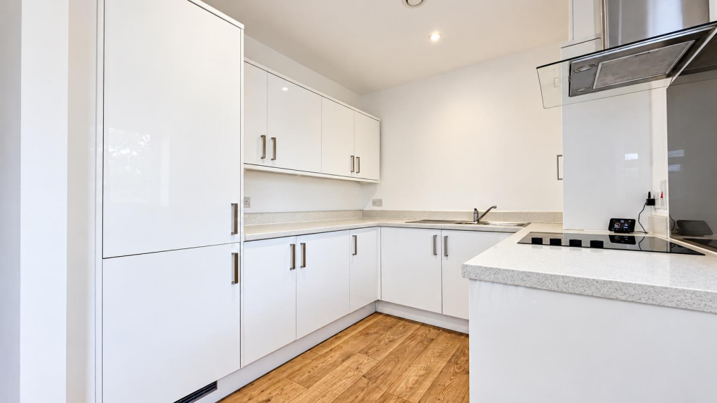 Apartment in London - More