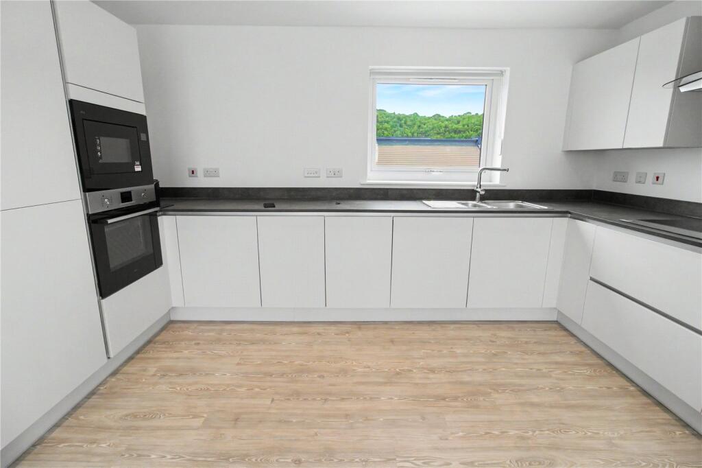 Apartment in Dartford - View 4