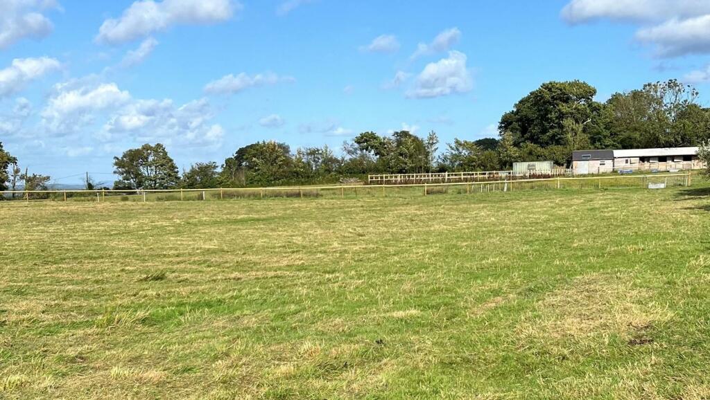 Crossway Stables, Greenway Road Bonvilston, Cardiff, CF5 6TQ, Cardiff