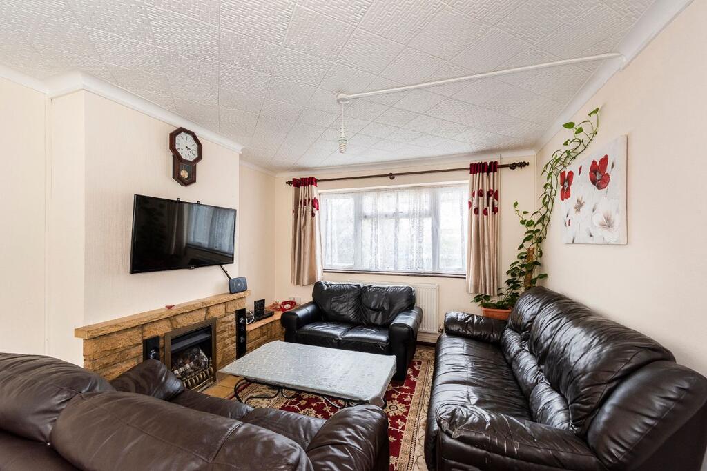 House in London - View 2