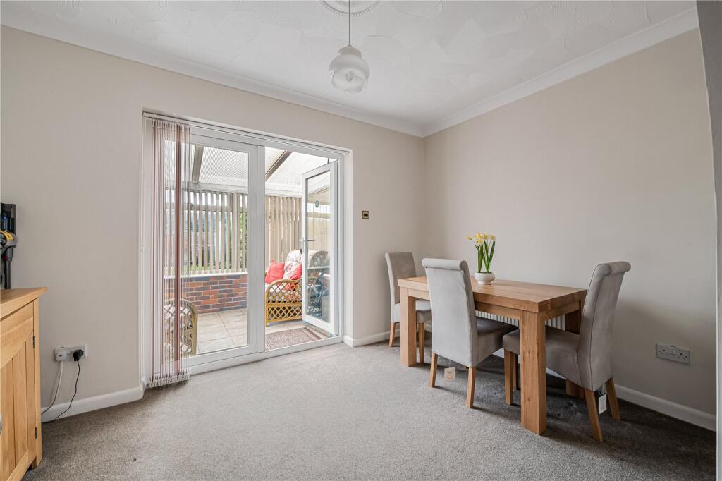 House in Burgess Hill, World's End - View 4