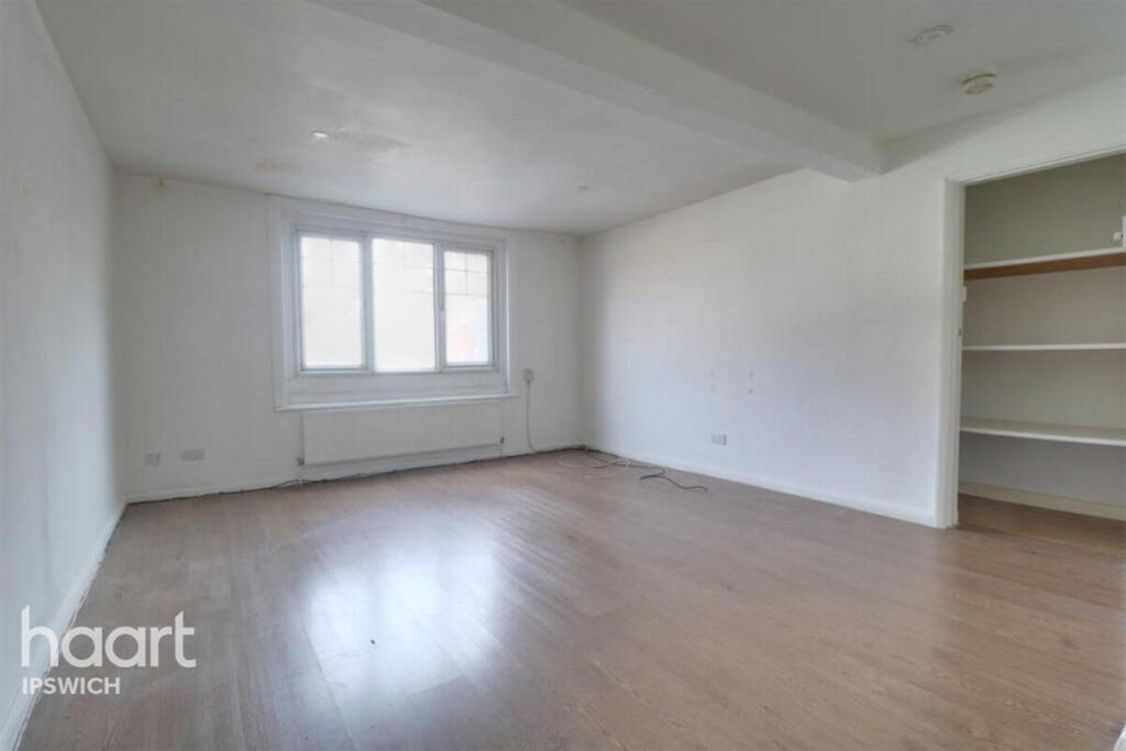 Main image of property: Norwich Road, Ipswich