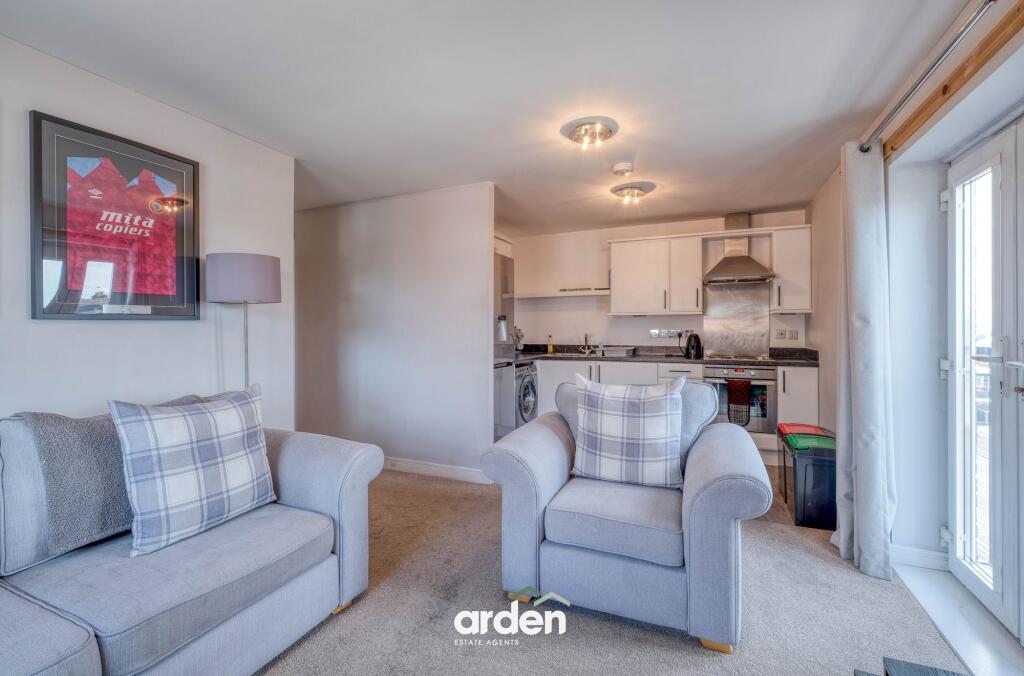 Evesham Road, Redditch, B97 photo 4