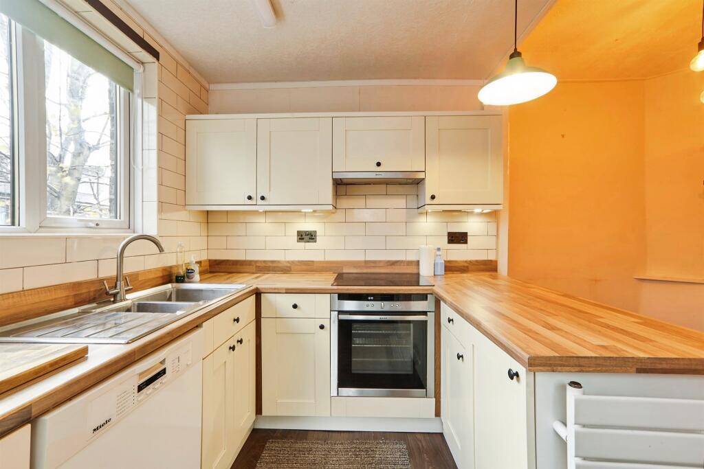 Shaftesbury Avenue, Shipley - View 4