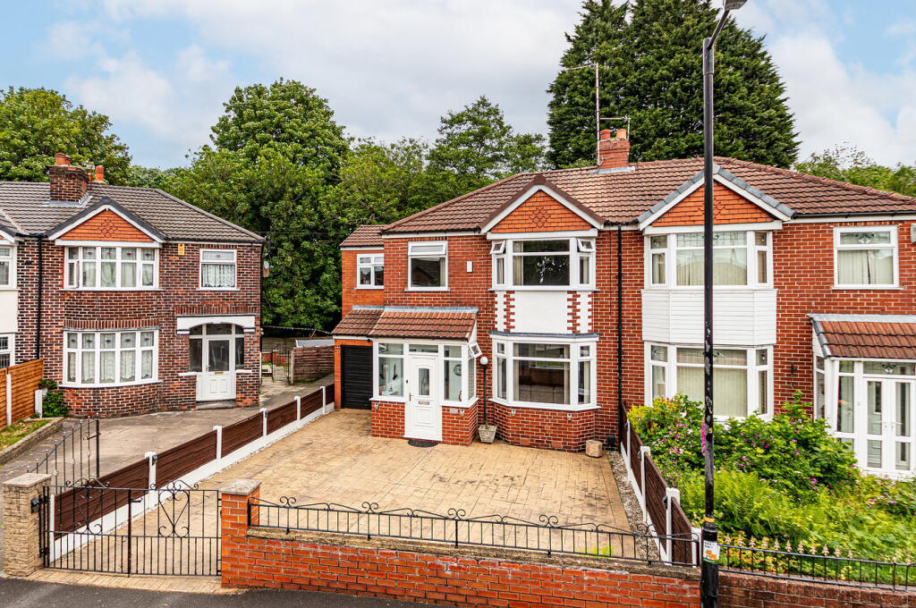 4-bed semi-detached on Castleton Avenue, Stretford, Manchester, M32, £435,000