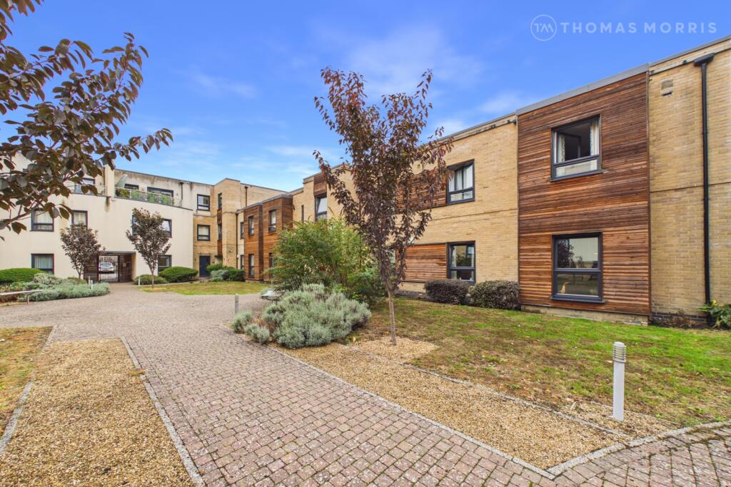 Main image of property: Park Square, Brookside, Huntingdon, Cambridgeshire, PE29