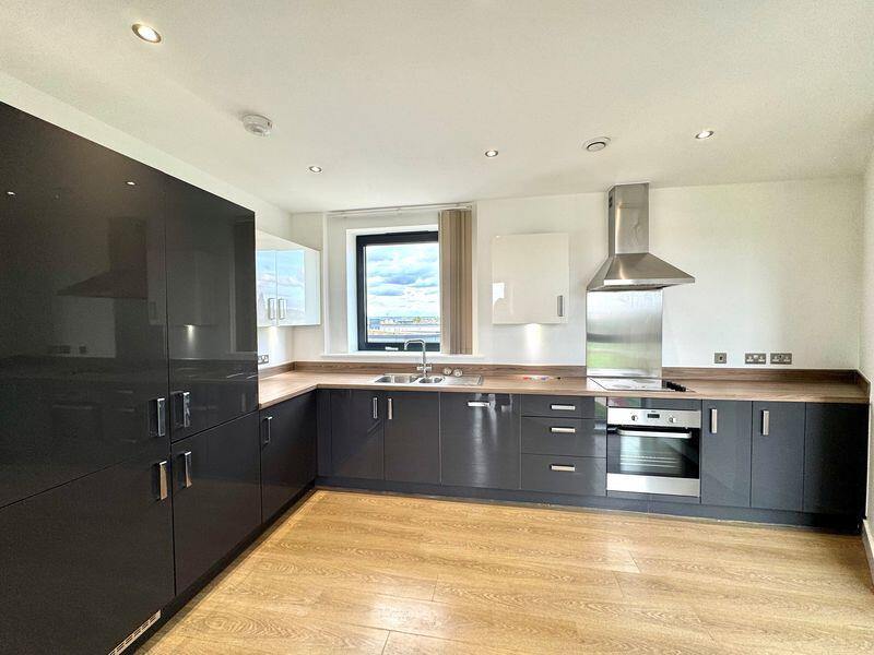 Apartment in London - View 2