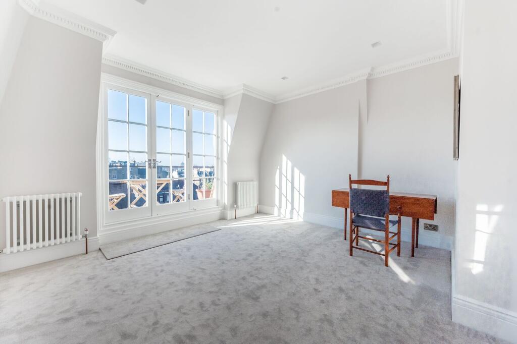 Apartment in London - View 2