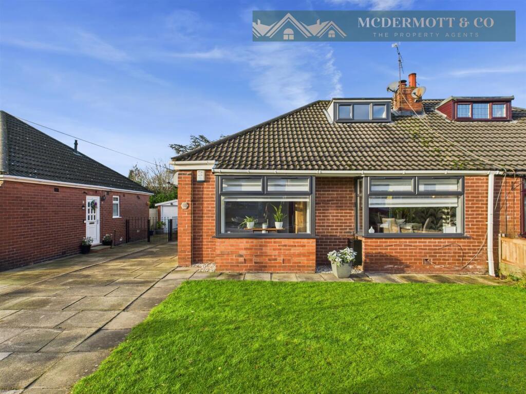 Main image of property: Laburnum Avenue, Failsworth, Manchester