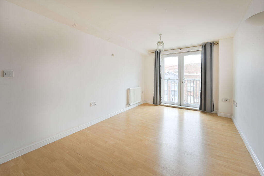 Apartment in Harrow - View 2