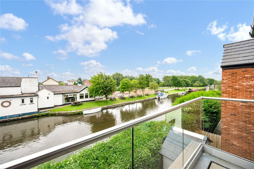 Halsall, Ormskirk, L39 photo 2