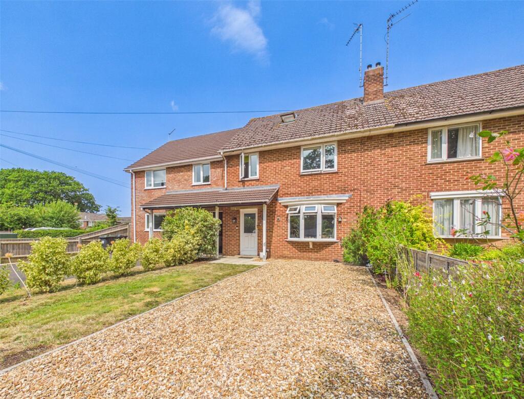 Main image of property: Shackleton Square, Bransgore, Christchurch, Dorset, BH23