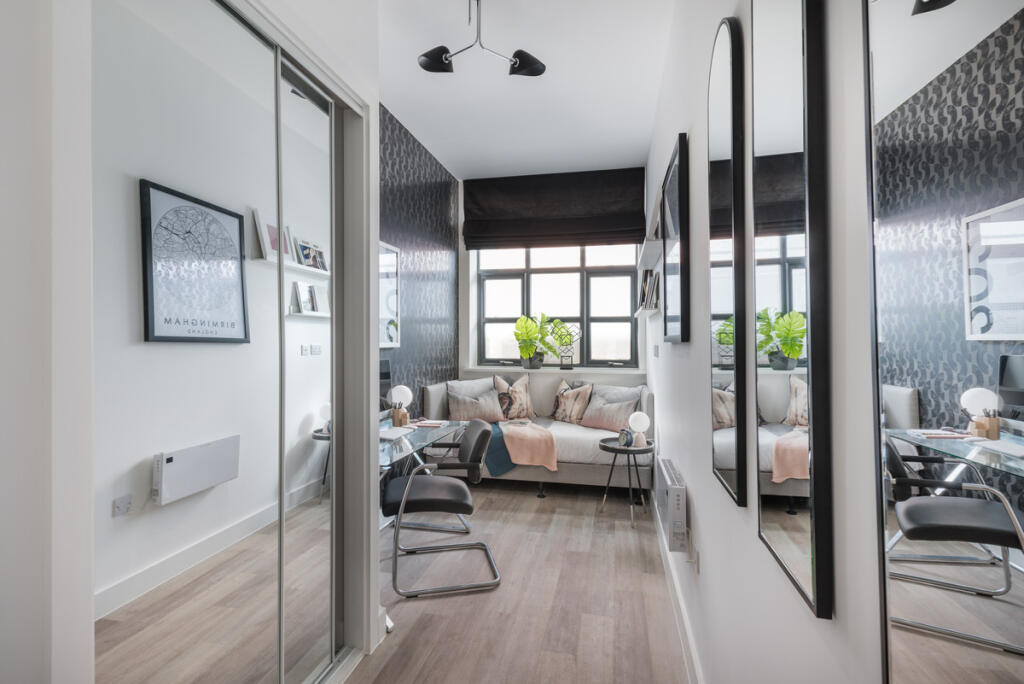 Apartment in Birmingham - More