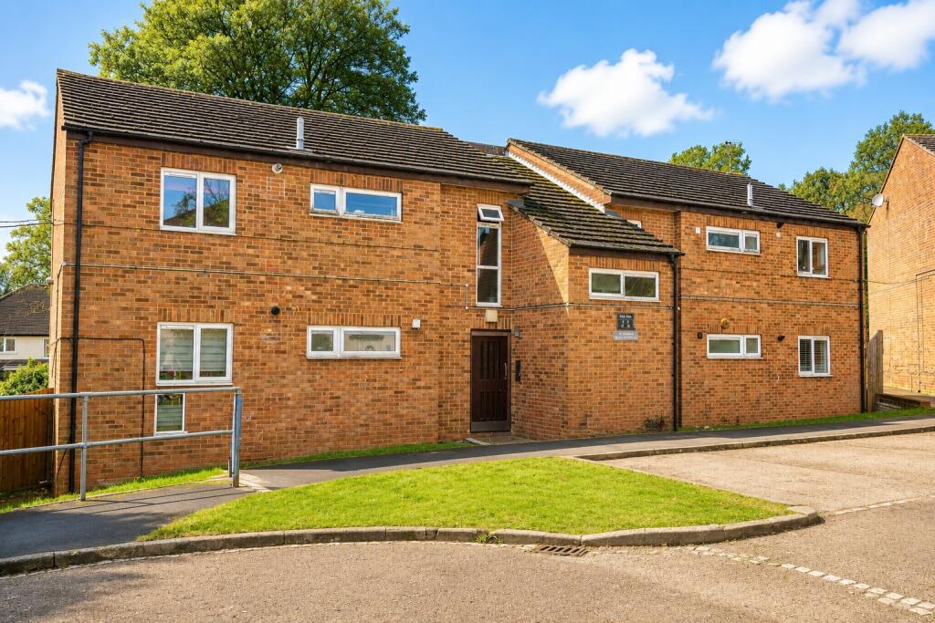 Main image of property: Aspasia Close, St. Albans, Hertfordshire, AL1