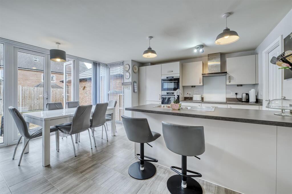 House in Northampton - View 4