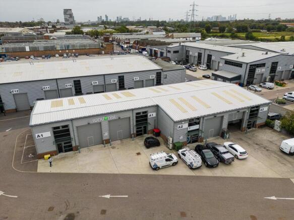 cap_ind_leyton_drone_025
