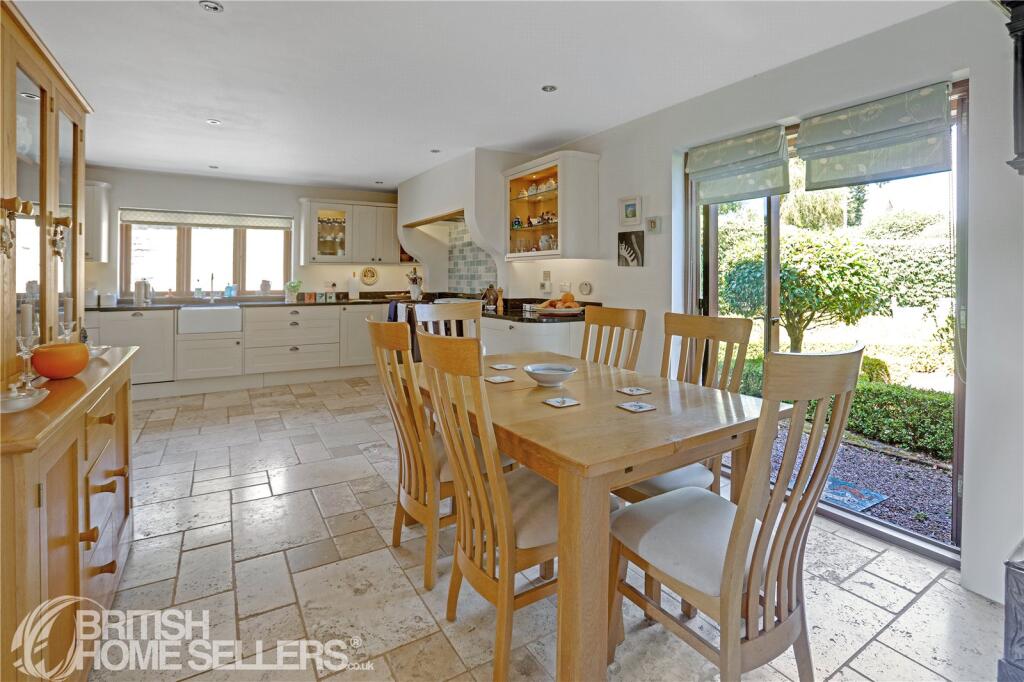 House in Exeter - View 4
